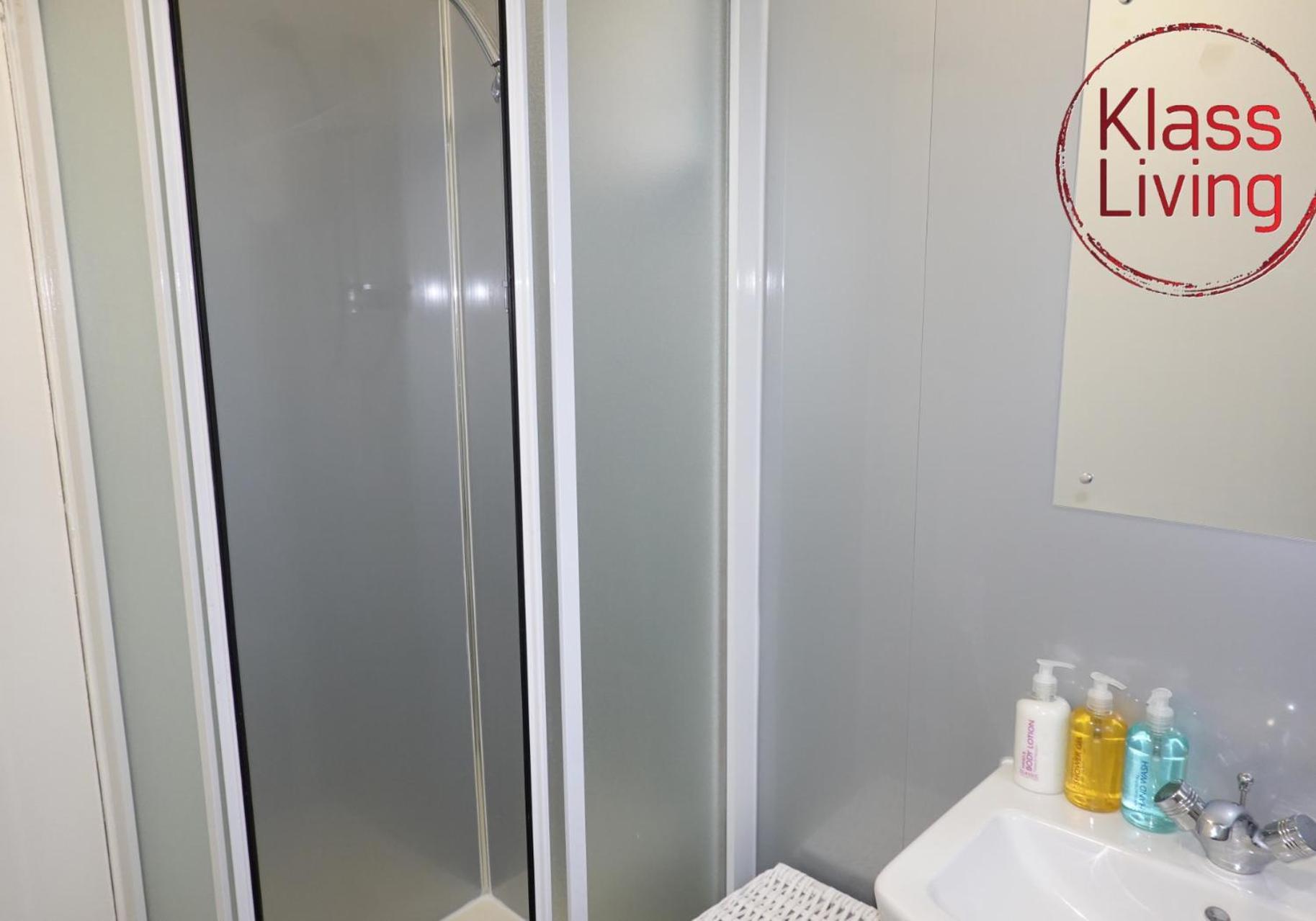 Welsh Drive Apartment By Klass Living Blantyre High Blantyre エクステリア 写真
