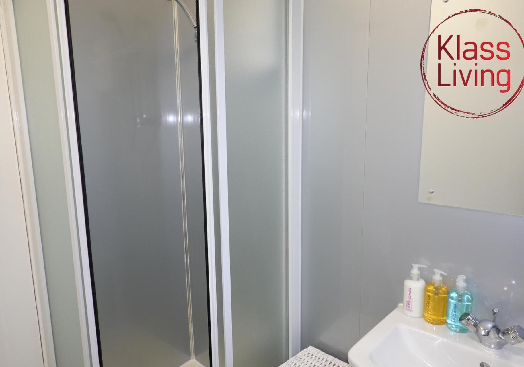 Welsh Drive Apartment By Klass Living Blantyre High Blantyre エクステリア 写真