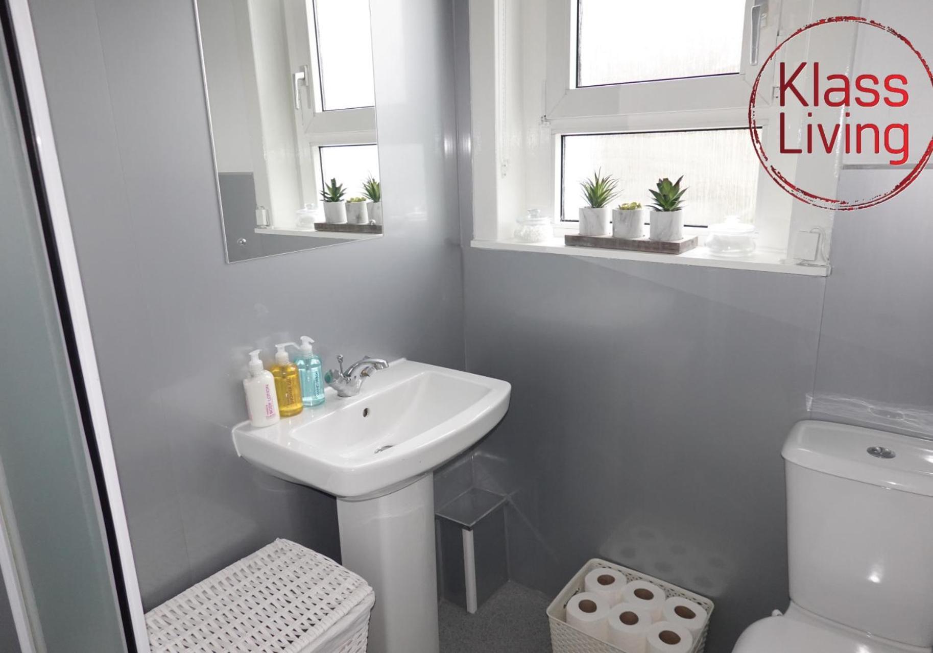 Welsh Drive Apartment By Klass Living Blantyre High Blantyre エクステリア 写真